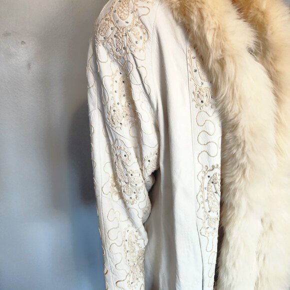 #722 Leather/fox fur coat - Picture 3 of 6